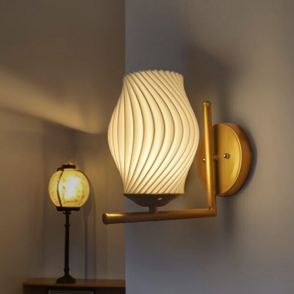 SpiralAura Wall Lamp
